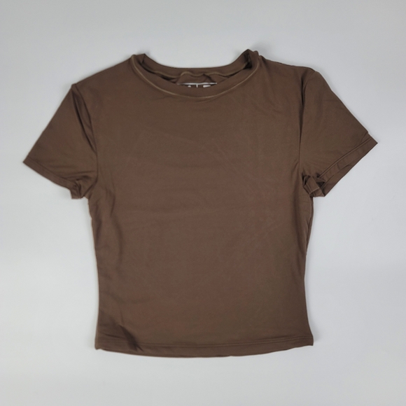 Pedigree SW | Evo-Dry BabyTee Crop Top - Brown - Picture 2 of 5